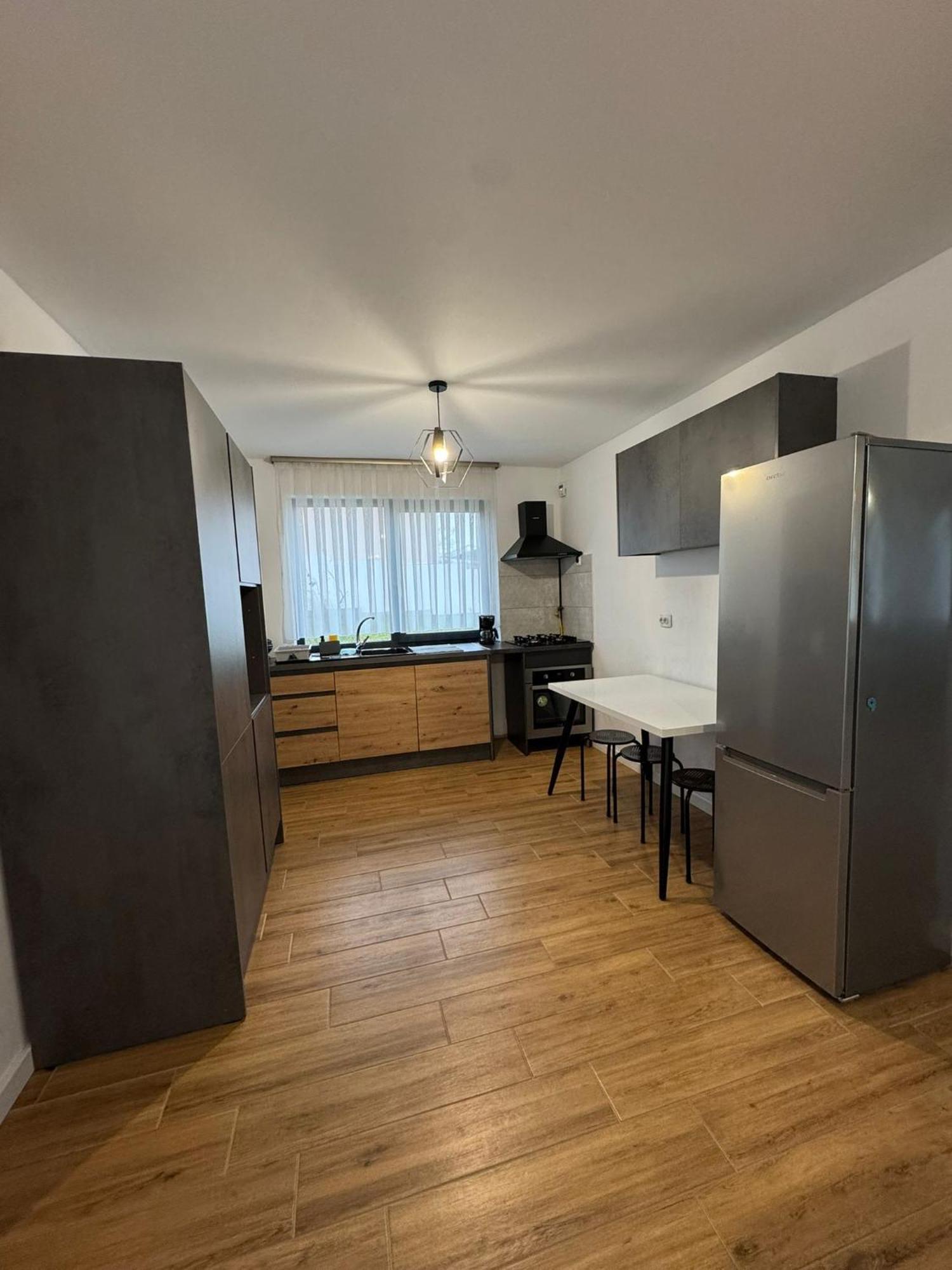 Vila Andrea Oradea Luaran gambar